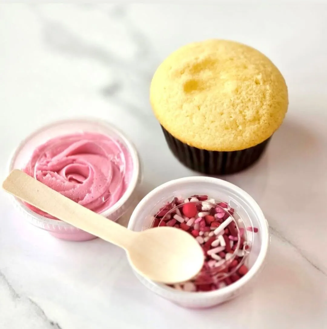 Single Cupcake Decorating Kit (GF) - Image 2