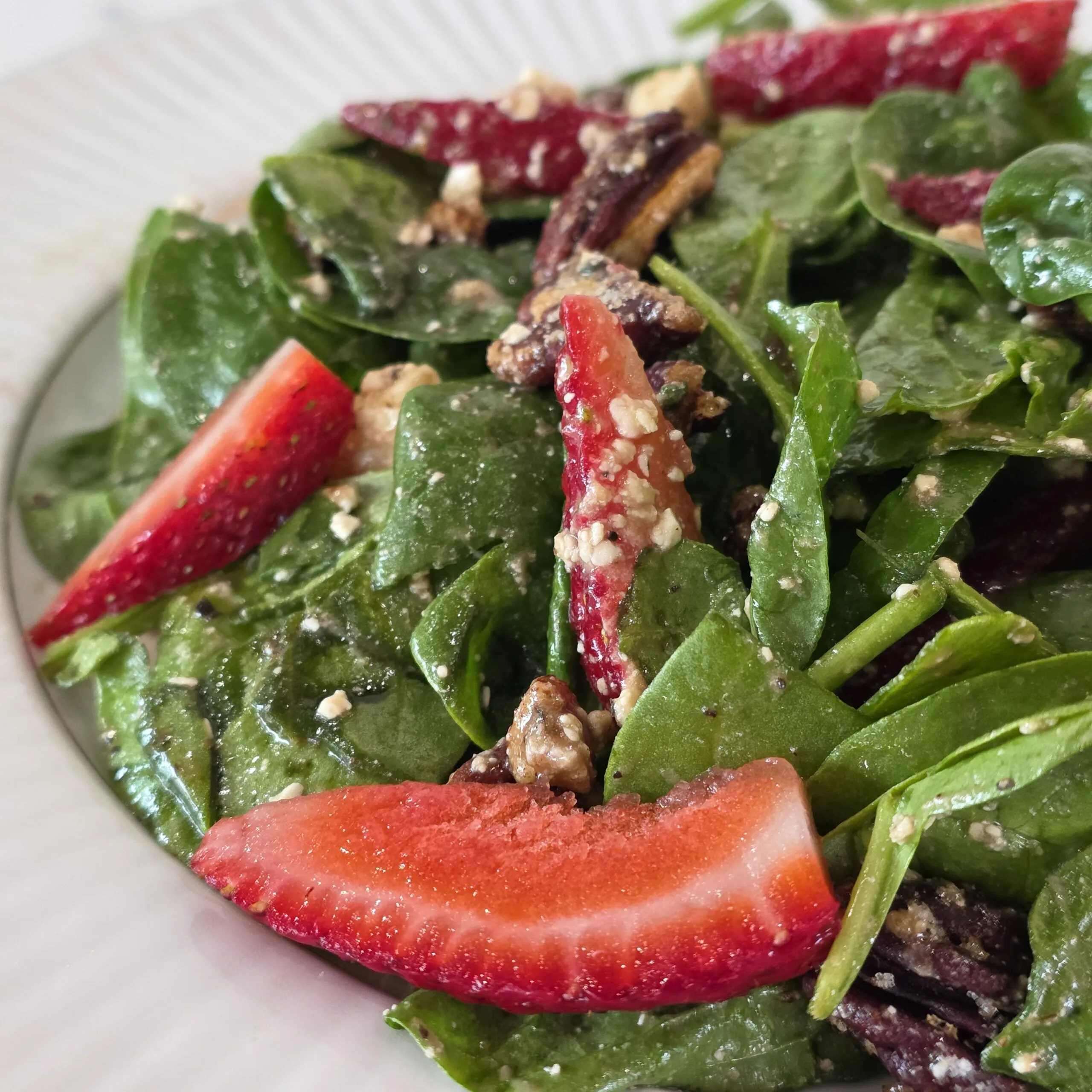 Strawberry Balsamic Sald